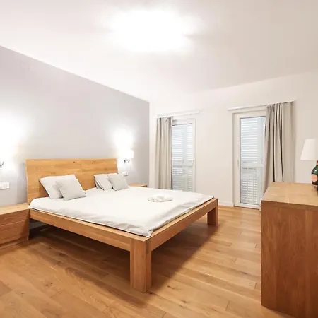 Sunset Boutiqe Old Town アパート